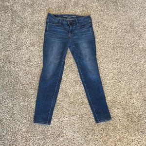 American Eagle 360 Next Level Stretch Jeans Size 10